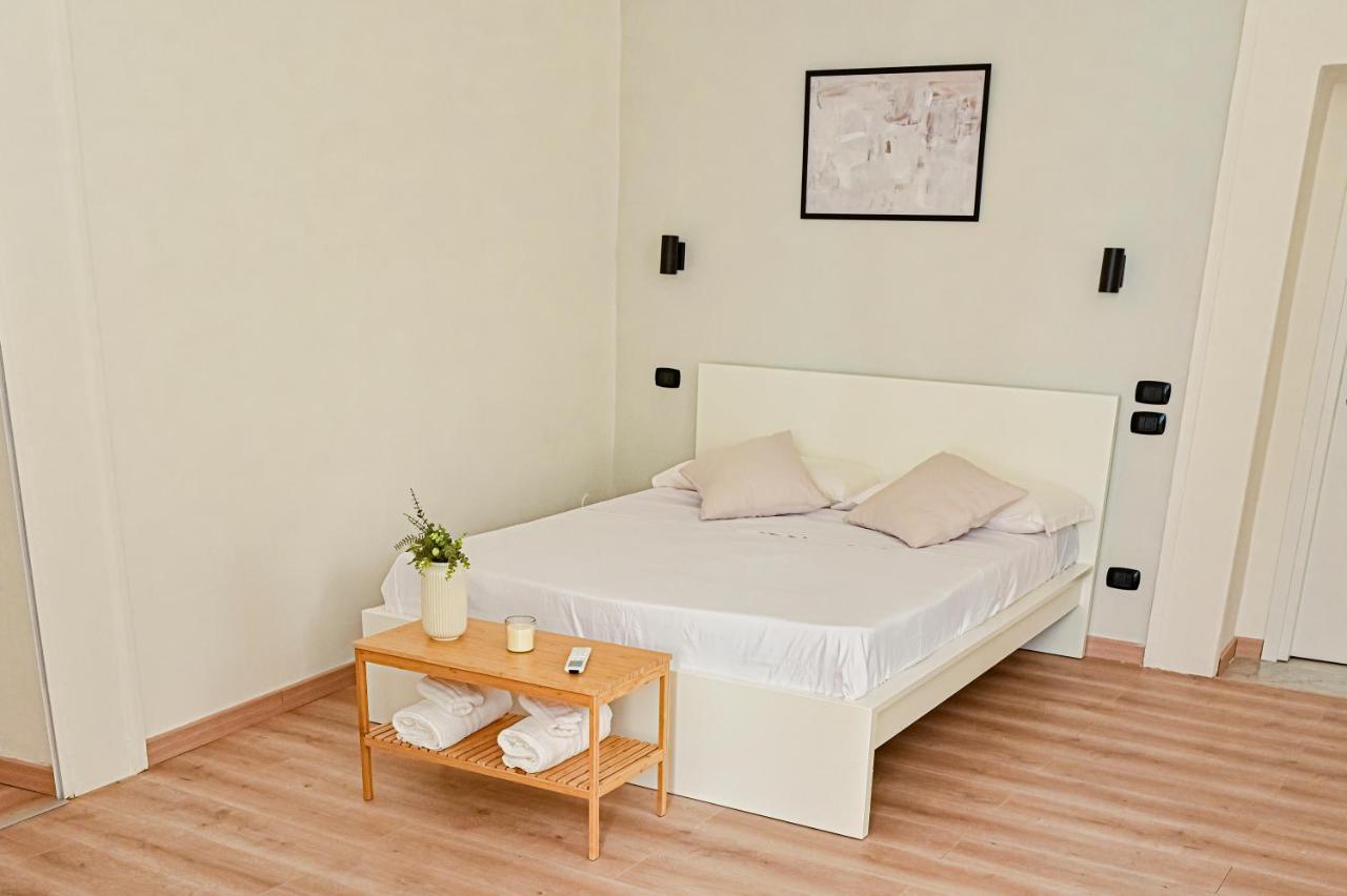 Cozy Rooms Napoli ภายนอก รูปภาพ